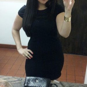 black bebe dress